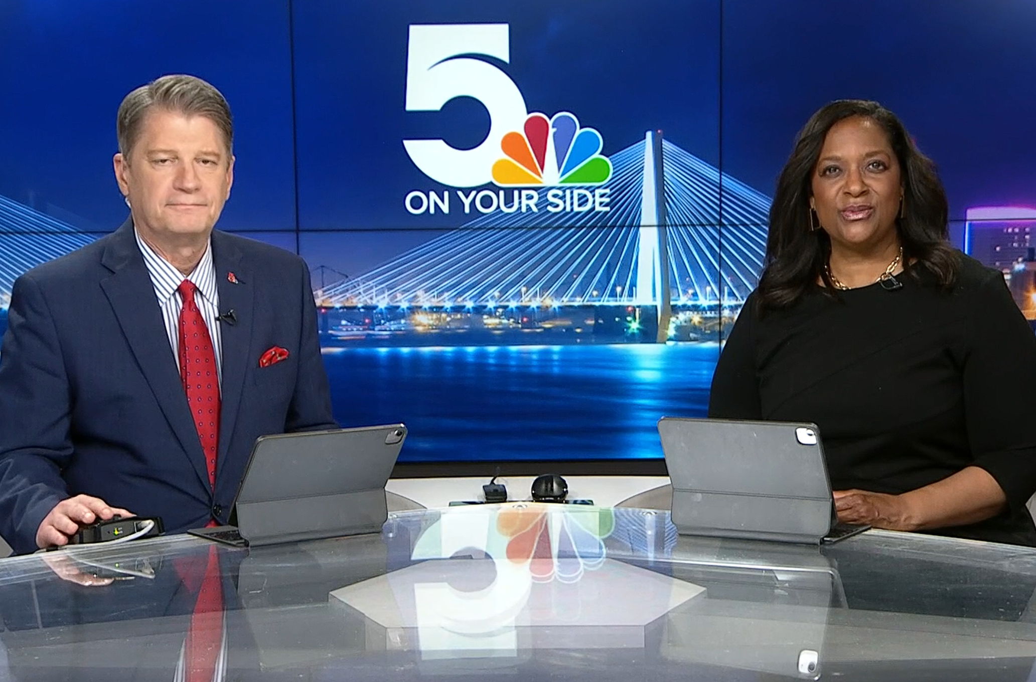 Image hover effect image